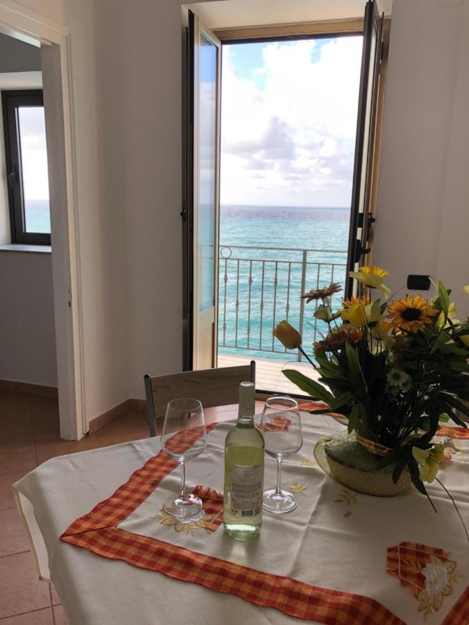 La Casa Sulla Scogliera Lägenhet Cefalù Exteriör bild