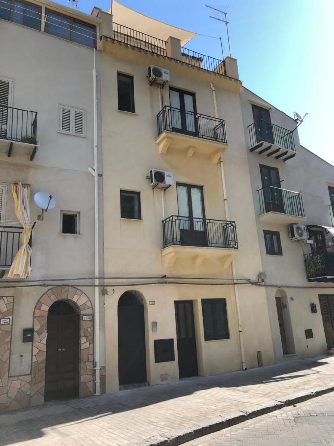 La Casa Sulla Scogliera Lägenhet Cefalù Exteriör bild